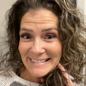 Meet your Posher, Janelle